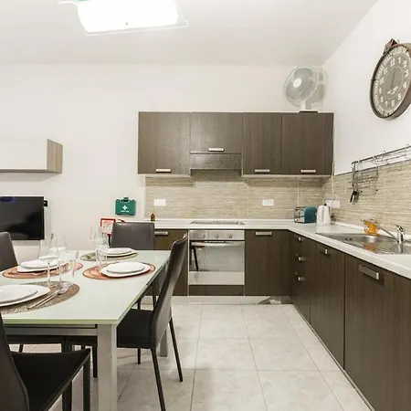 Appartement 2 Bedroom Family Sliema