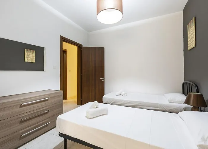 2 Bedroom Family Daire *