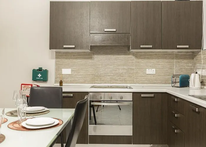 Apartment 2 Bedroom Family